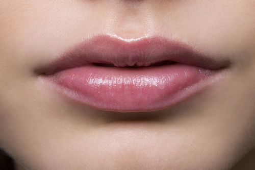Зарядка для красоты губ